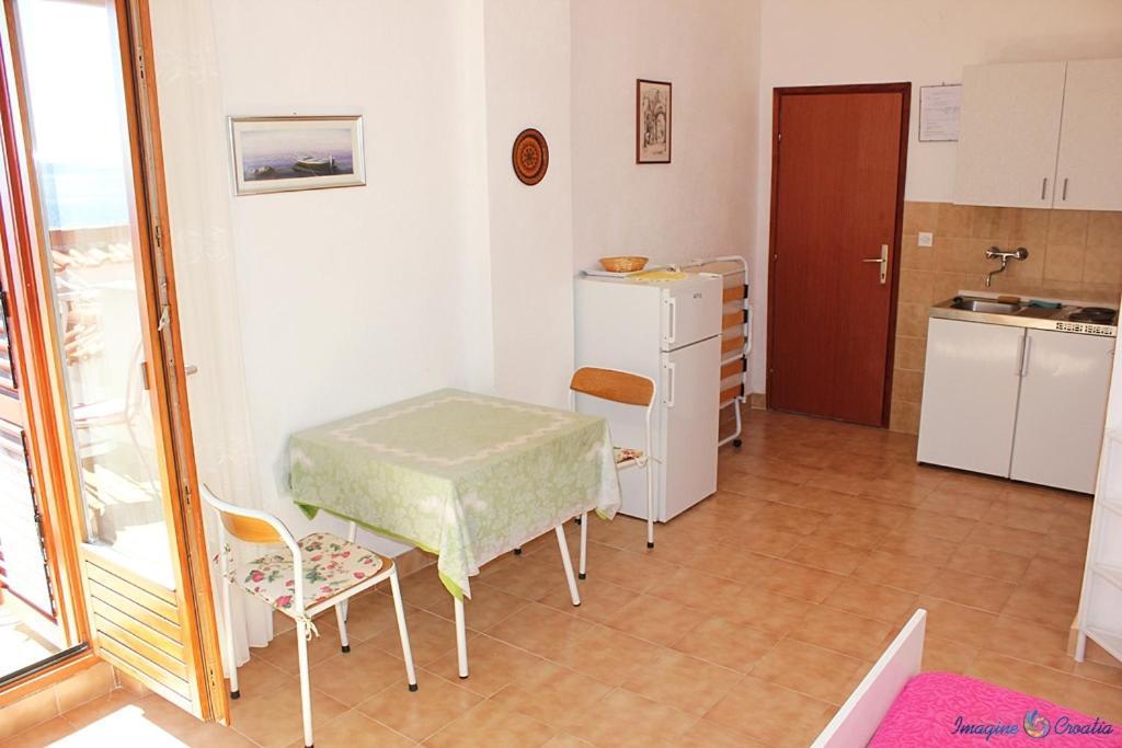 Studio Apartment In Pisak With Sea View, Balcony, Air Conditioning, Wi-Fi Exterior foto